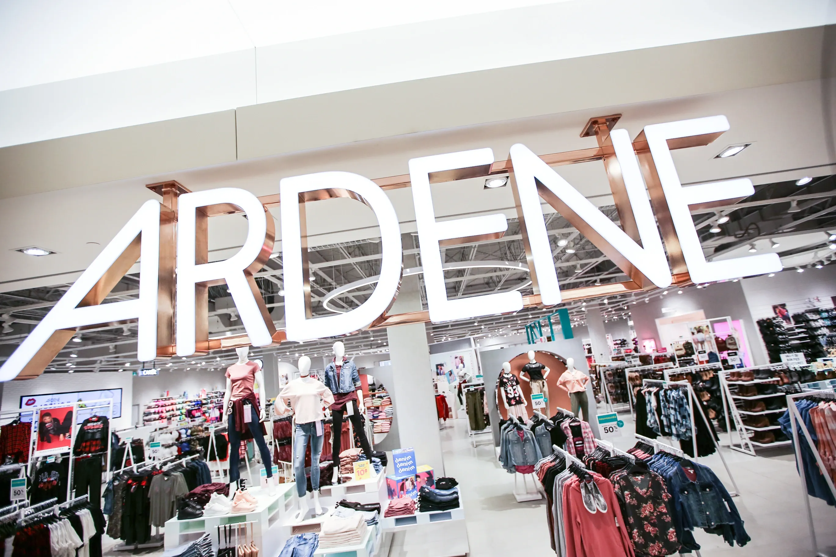 Ardene shop in the mall